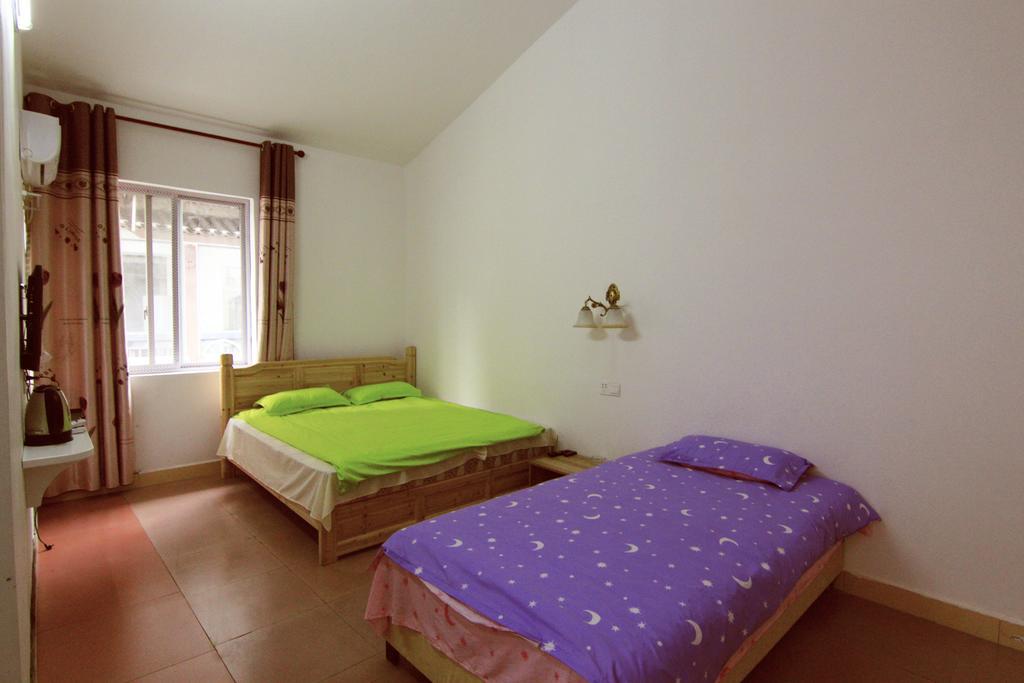 Lan Shan Chu Youth Hostel Yangshuo Chambre photo