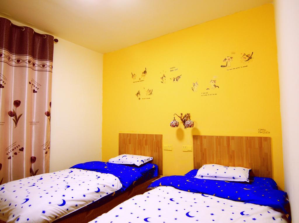 Lan Shan Chu Youth Hostel Yangshuo Chambre photo